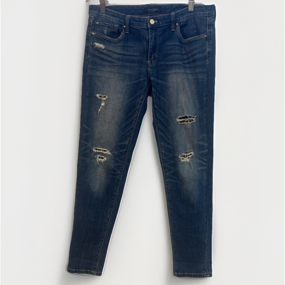 White‎ House Black Market Girlfriend Jeans Size 8 Distressed Leopard Print Patch